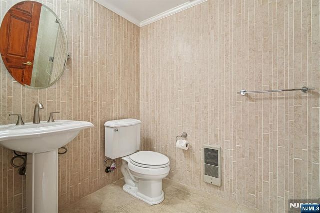 100 Old Palisade Road PL16, Fort Lee, NJ 07024