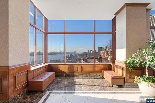 100 Old Palisade Road PL16, Fort Lee, NJ 07024