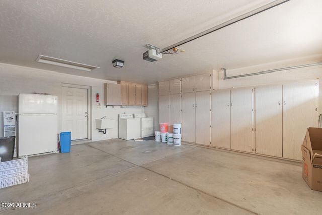 7906 E NAVARRO Avenue, Mesa, AZ 85209