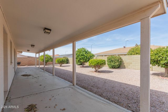 7906 E NAVARRO Avenue, Mesa, AZ 85209