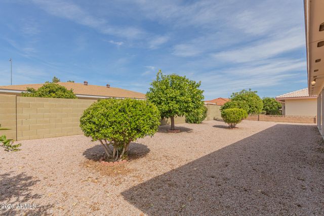 7906 E NAVARRO Avenue, Mesa, AZ 85209