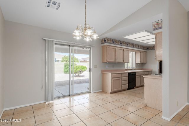 7906 E NAVARRO Avenue, Mesa, AZ 85209
