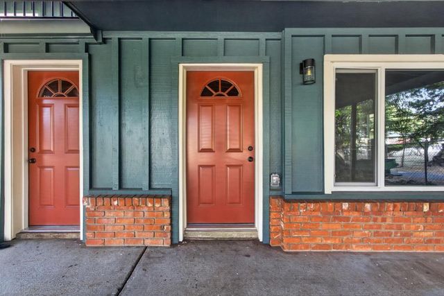 17891 Lake Arthur Rd, Applegate, CA 95703