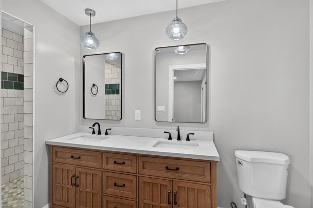 17891 Lake Arthur Rd, Applegate, CA 95703