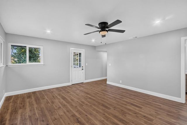17891 Lake Arthur Rd, Applegate, CA 95703