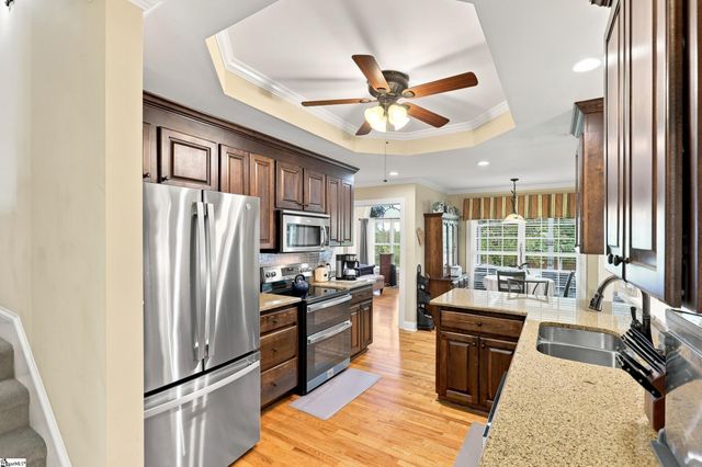 817 Indian Trail Run, Inman, SC 29349