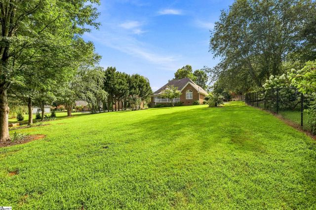 817 Indian Trail Run, Inman, SC 29349