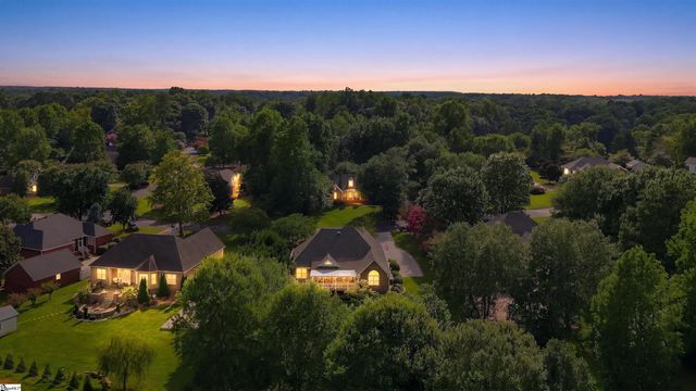 817 Indian Trail Run, Inman, SC 29349