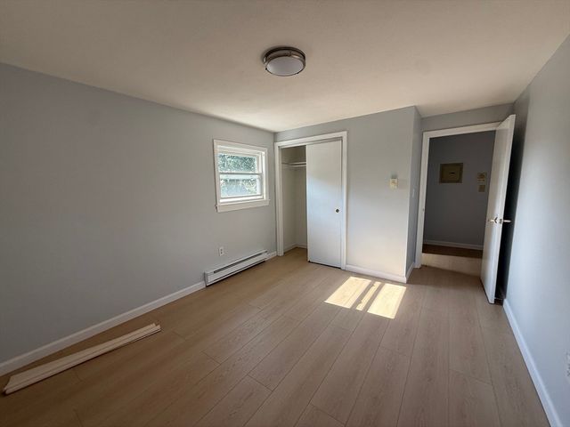 100 Central St 4, Waltham, MA 02453