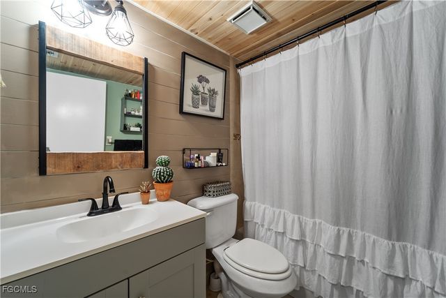 8805 Lateen LN 103, Fort Myers, FL 33919