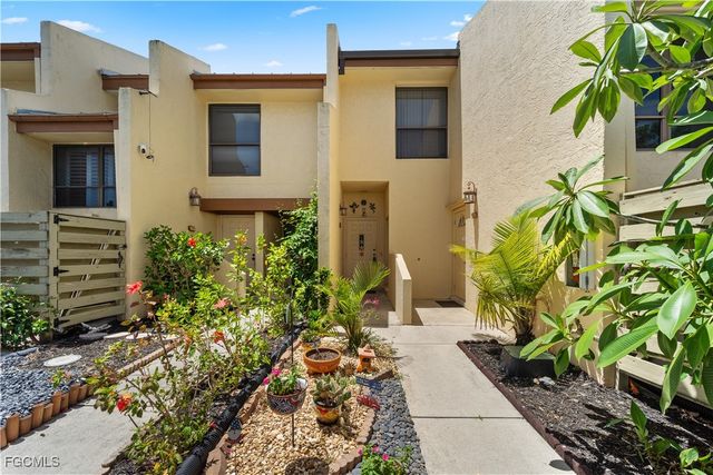 8805 Lateen LN 103, Fort Myers, FL 33919