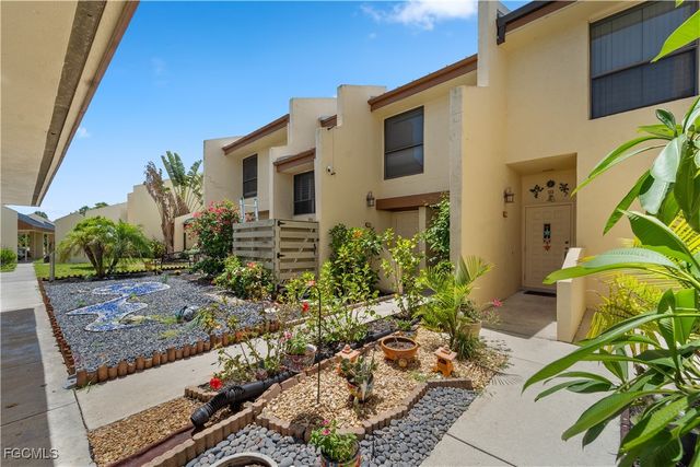 8805 Lateen LN 103, Fort Myers, FL 33919