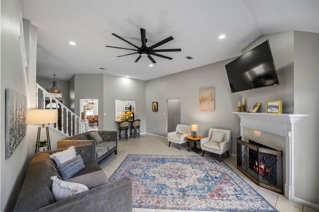 139 Park Way, Conroe, TX 77356