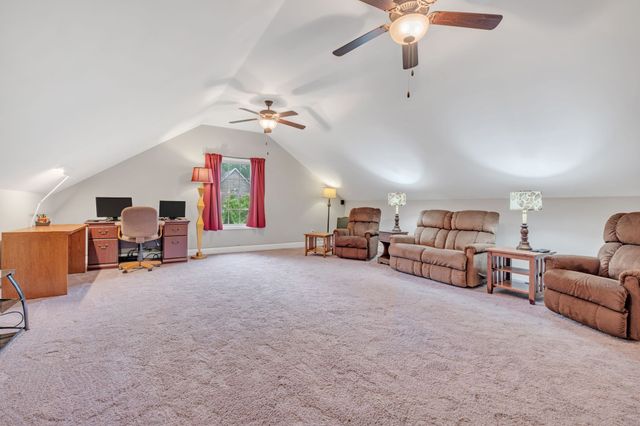 3006 Gracie Ann Dr, Greenbrier, TN 37073