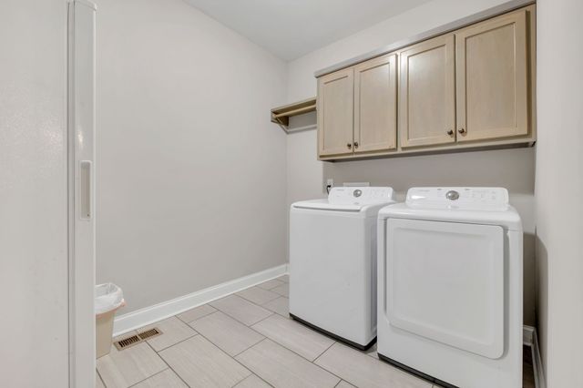 3006 Gracie Ann Dr, Greenbrier, TN 37073