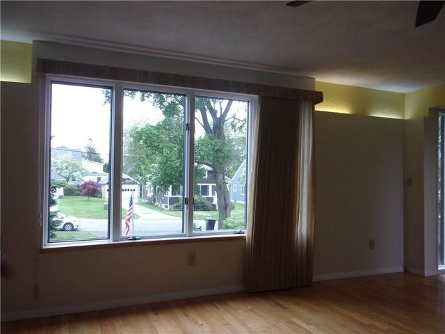 85 Homewood Avenue 2nd Flr, North Providence, RI 02911