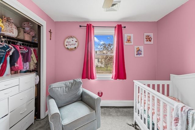 51 Hideaway Ln, Wareham, MA 02538