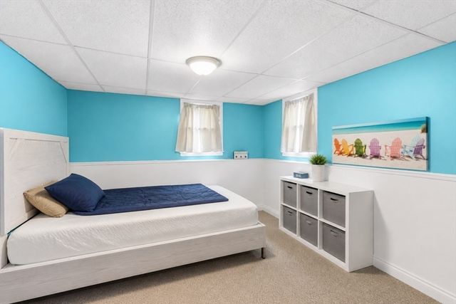 51 Hideaway Ln, Wareham, MA 02538