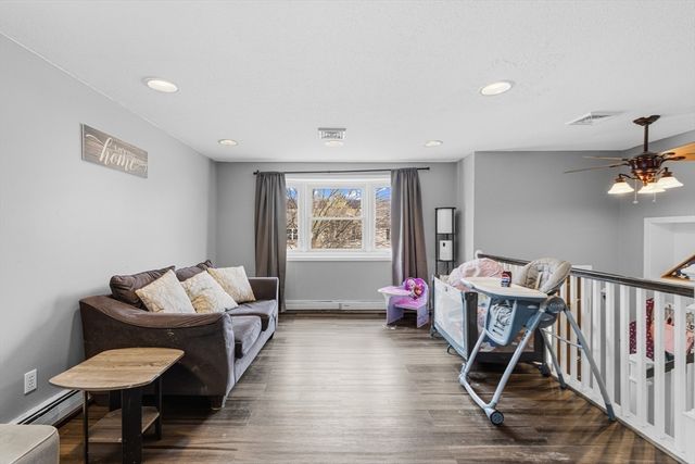 51 Hideaway Ln, Wareham, MA 02538