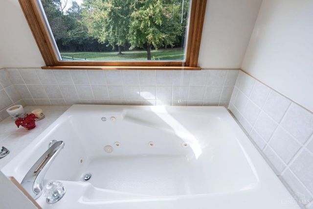 6951 Ash Creek Court, Liberty Twp, OH 45044