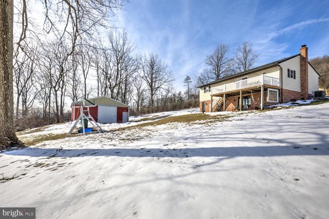 63 PRESTON RD, Wernersville, PA 19565