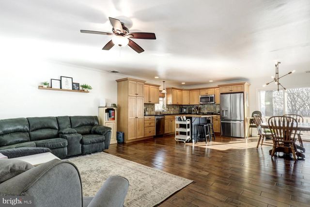 63 PRESTON RD, Wernersville, PA 19565