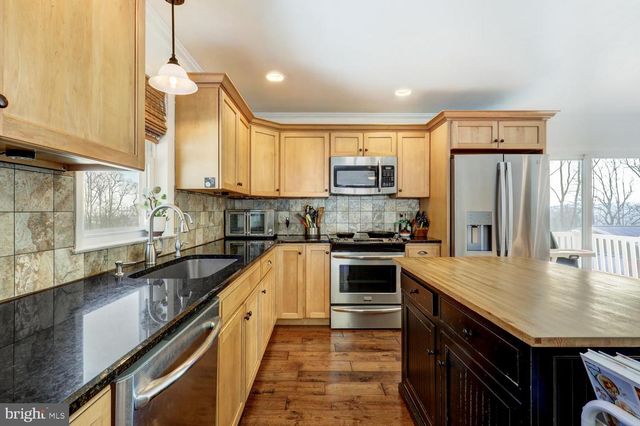 63 PRESTON RD, Wernersville, PA 19565