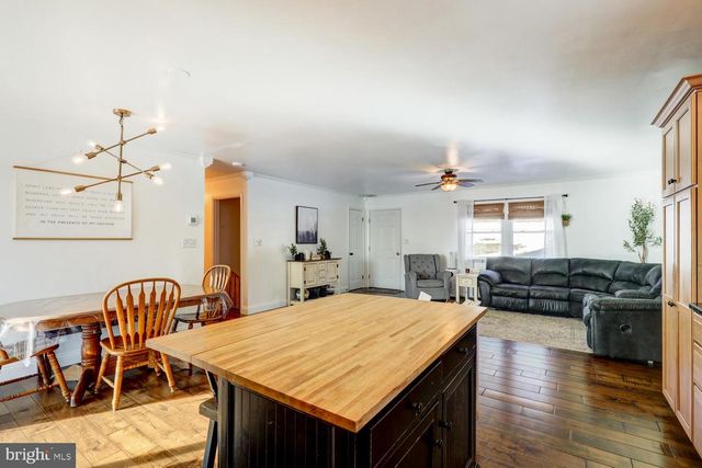 63 PRESTON RD, Wernersville, PA 19565