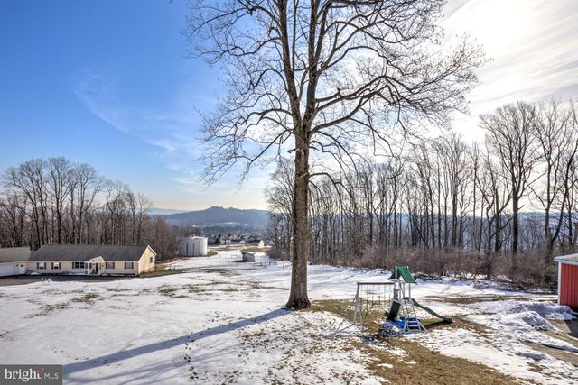 63 PRESTON RD, Wernersville, PA 19565