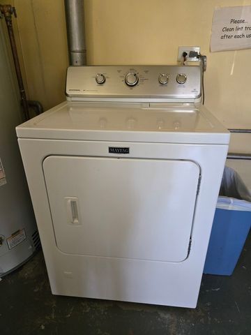 7126 W Jarvis Avenue 1, Niles, IL 60714