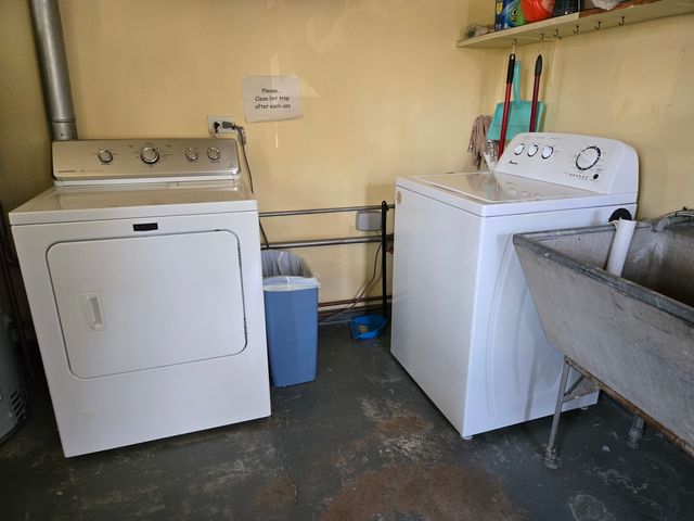 7126 W Jarvis Avenue 1, Niles, IL 60714