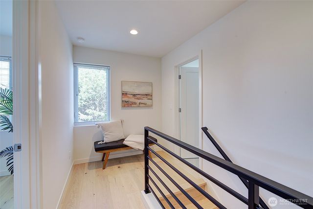 8319 25th Avenue NW, Seattle, WA 98117