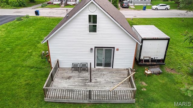 2306 Elizabeth Street, Alton, IL 62002