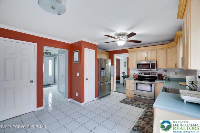 5382 Vine Terrace, Coolbaugh Twp, PA 18466