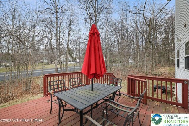5382 Vine Terrace, Coolbaugh Twp, PA 18466