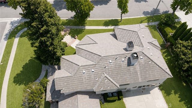 1675 N Quince Way, Upland, CA 91784