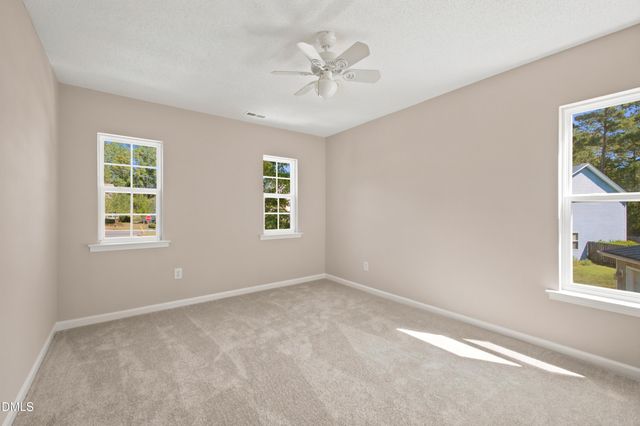 6 Spicewood Court, Durham, NC 27703
