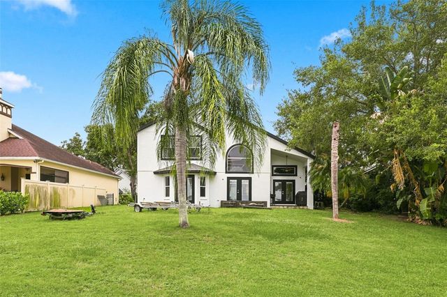 673 LAKE HARBOR CIRCLE, Orlando, FL 32809