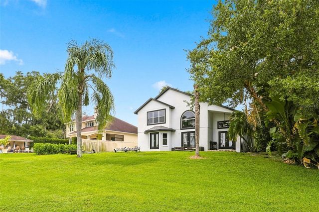 673 LAKE HARBOR CIRCLE, Orlando, FL 32809