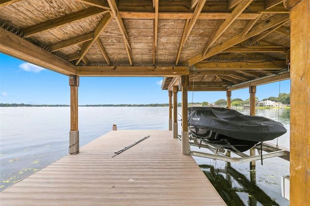673 LAKE HARBOR CIRCLE, Orlando, FL 32809