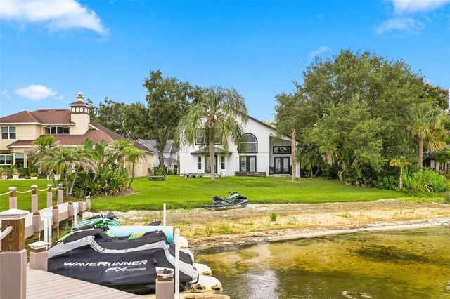 673 LAKE HARBOR CIRCLE, Orlando, FL 32809