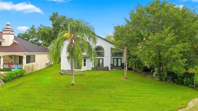 673 LAKE HARBOR CIRCLE, Orlando, FL 32809