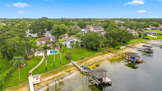 673 LAKE HARBOR CIRCLE, Orlando, FL 32809