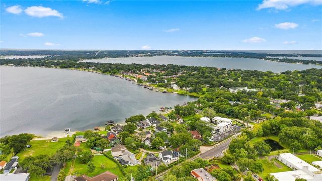 673 LAKE HARBOR CIRCLE, Orlando, FL 32809
