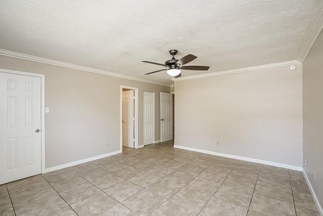 14606 Leacrest Drive, Houston, TX 77049