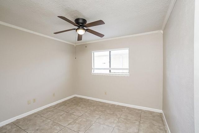 14606 Leacrest Drive, Houston, TX 77049