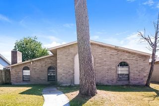 14606 Leacrest Drive, Houston, TX 77049