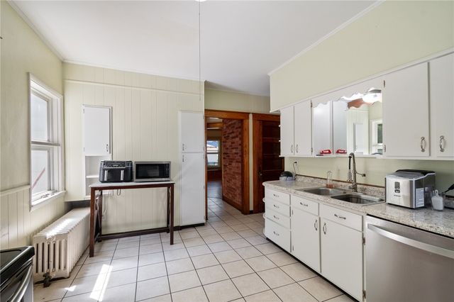 1960 Ridge Road, Ontario, NY 14519