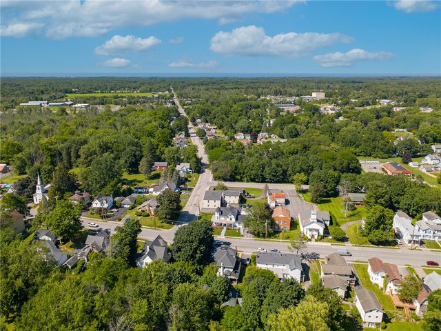 1960 Ridge Road, Ontario, NY 14519
