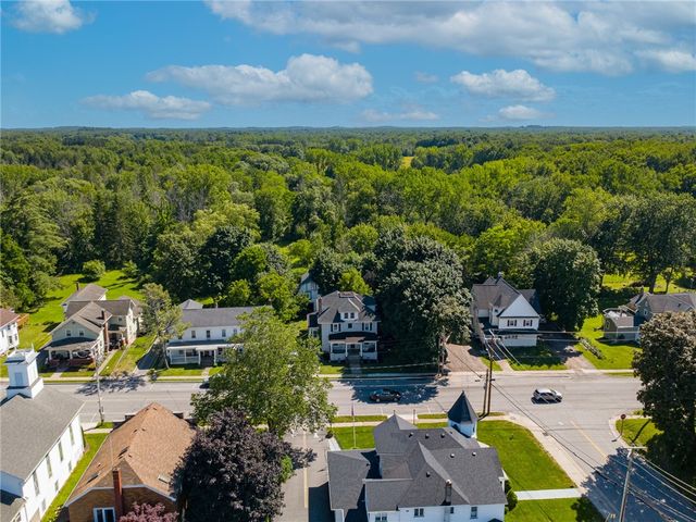 1960 Ridge Road, Ontario, NY 14519